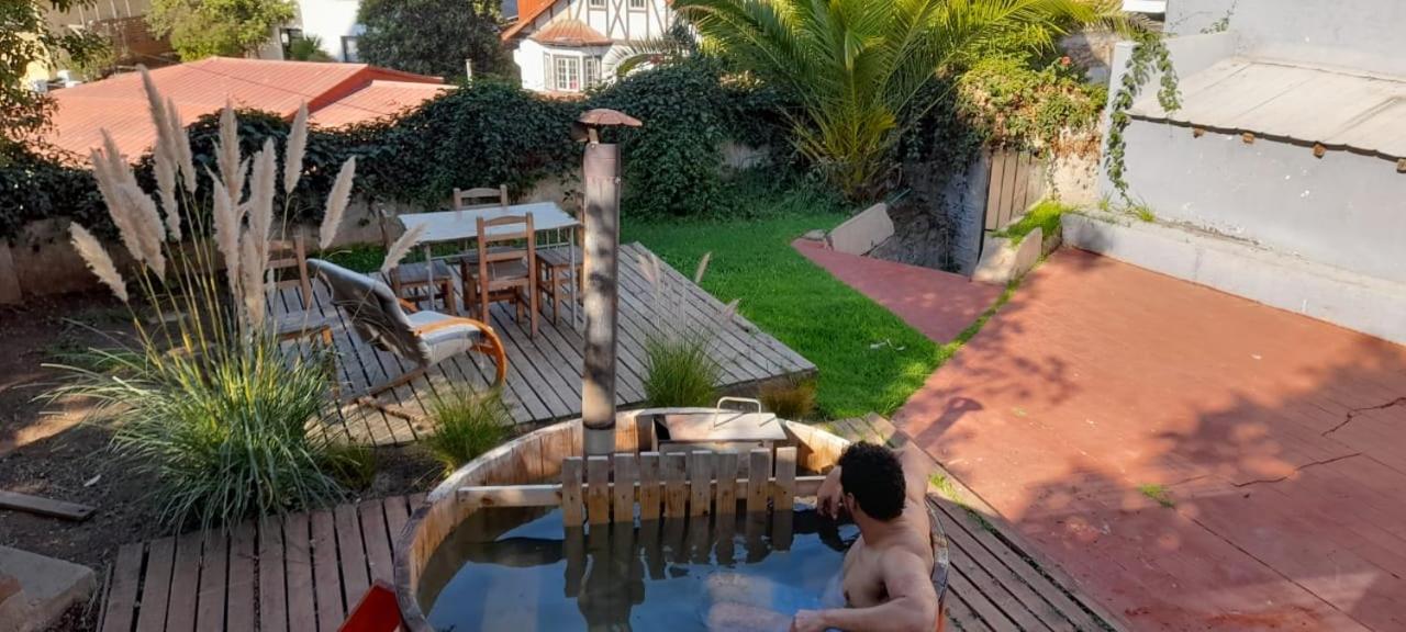 Hostal Casa Lhotse فينيا ديل مار المظهر الخارجي الصورة